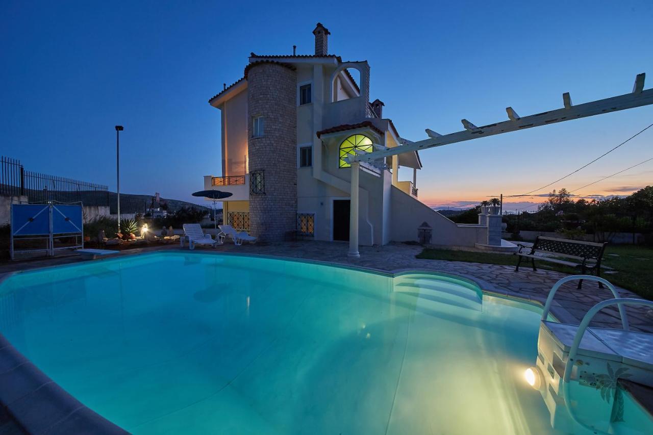 Kalivia Thorikou Villa Konstadina With Swimming Pool מראה חיצוני תמונה